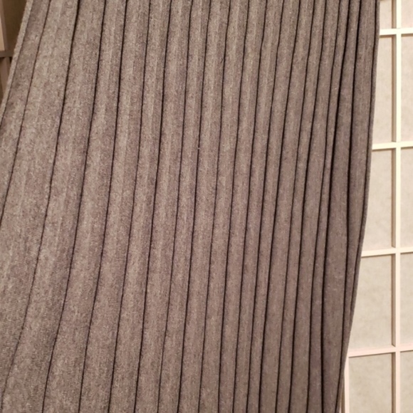 OWT JONES NEW YORK KNIT COLLECTION GREY SKIRT SZ M - Picture 4 of 8